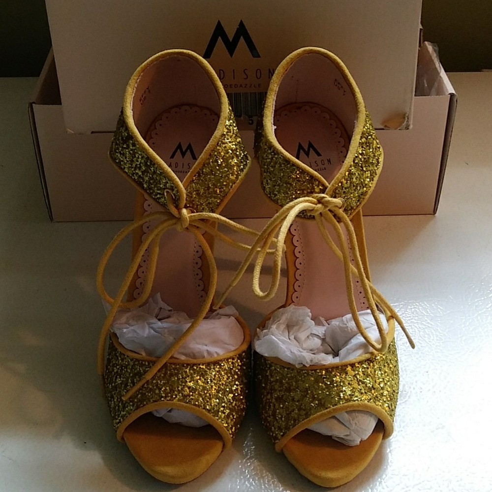 Madison Chartreuse 4" Shoes